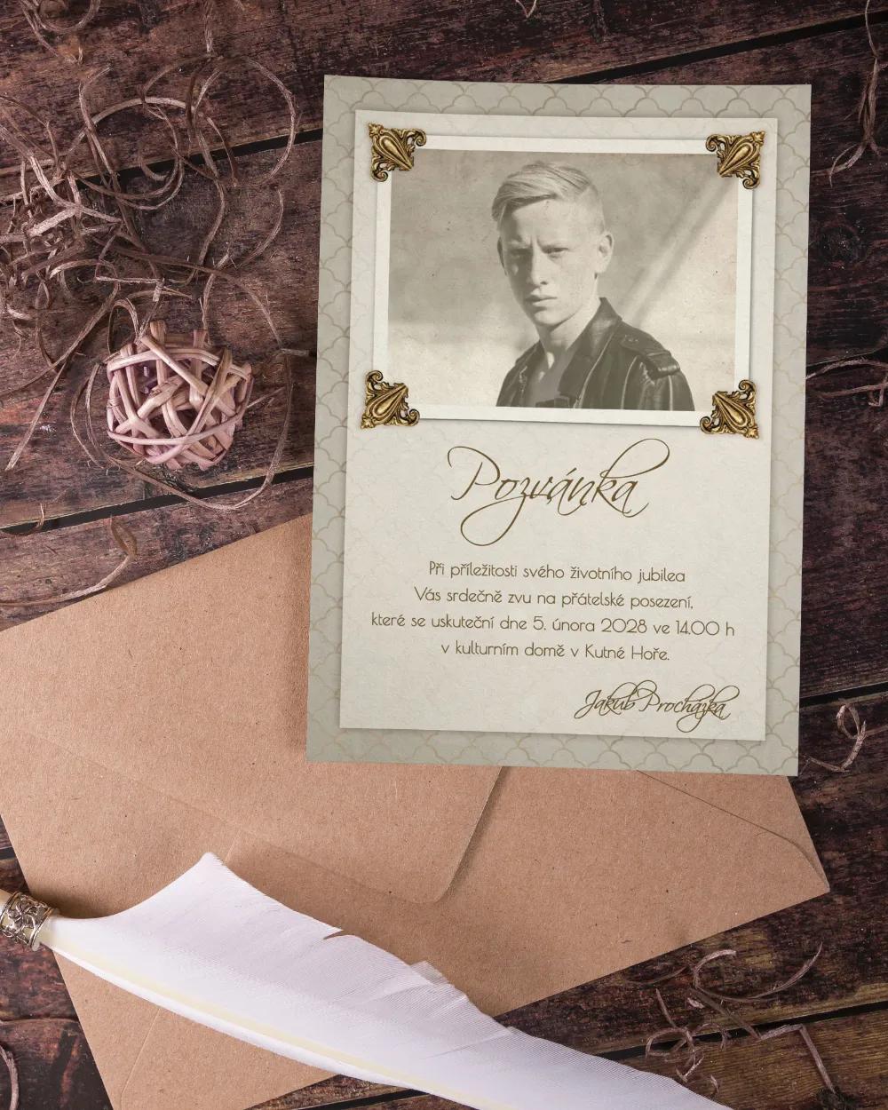 Pozvánka na oslavu narozeniny ve vintage stylu s fotkou 1/5