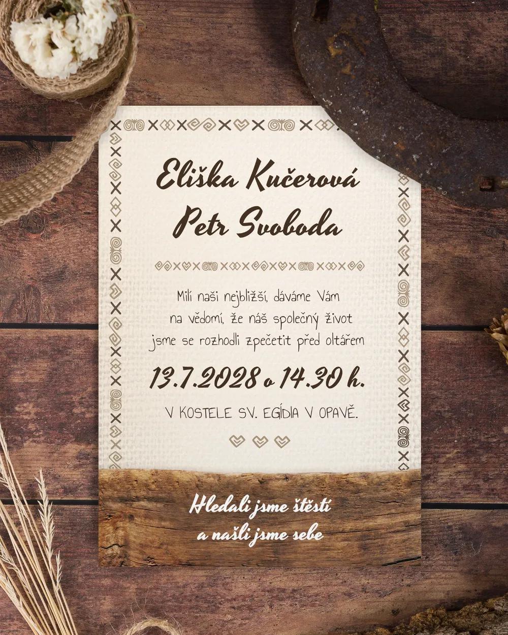 Svatební oznámení s lidovým dřevěným motivem 6/9