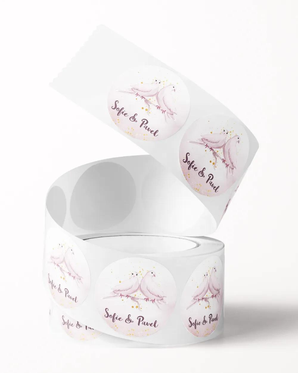 Svatební mini nálepky na obálky a dárky Bílé holubice 1/3