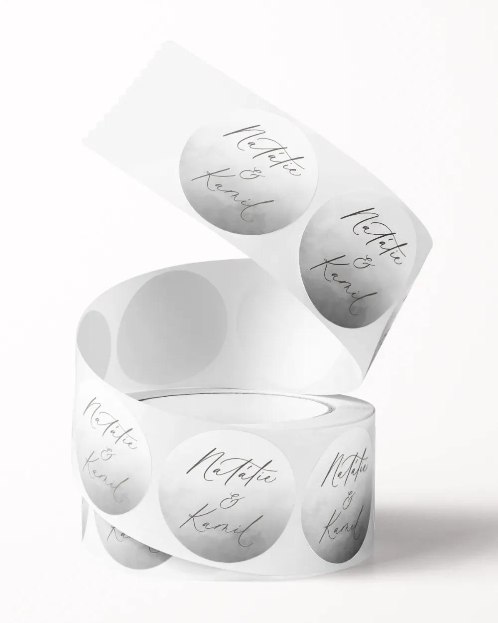 Svatební mini nálepky na obálky a dárky Akvarelová láska (šedá) 2/3