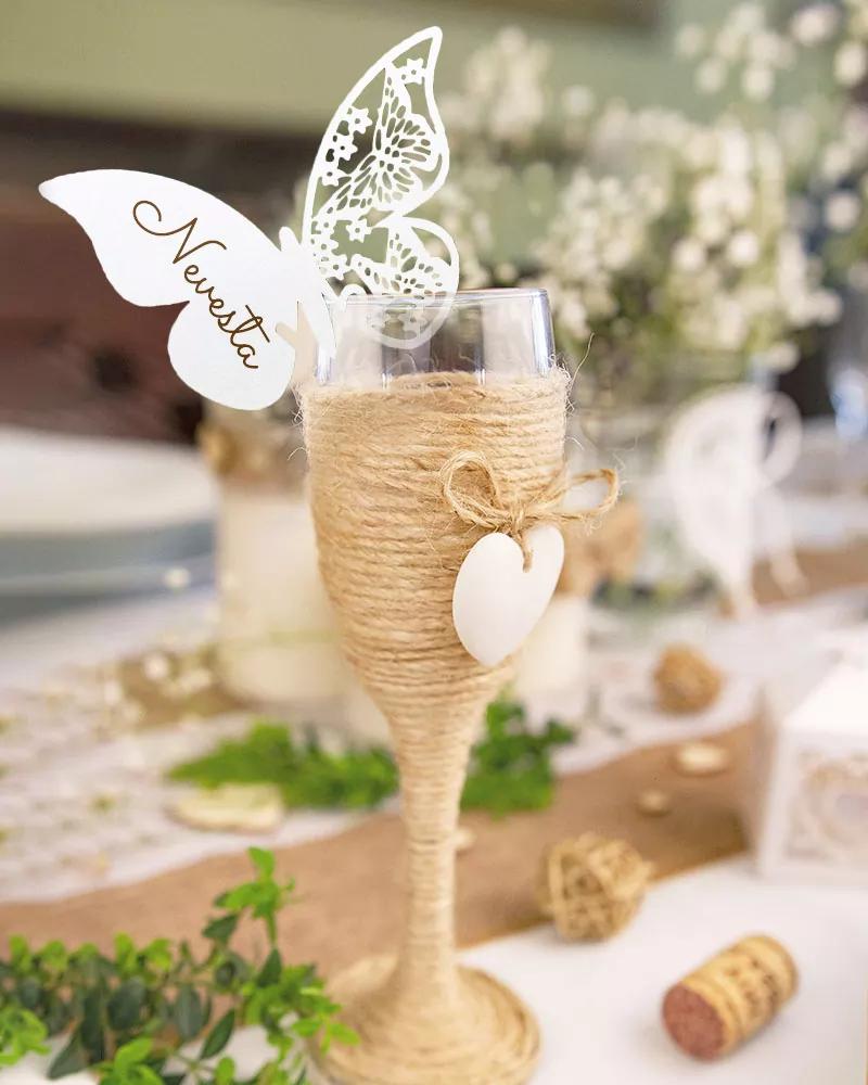 Papírová jmenovka na zavěšení motýl 1/2