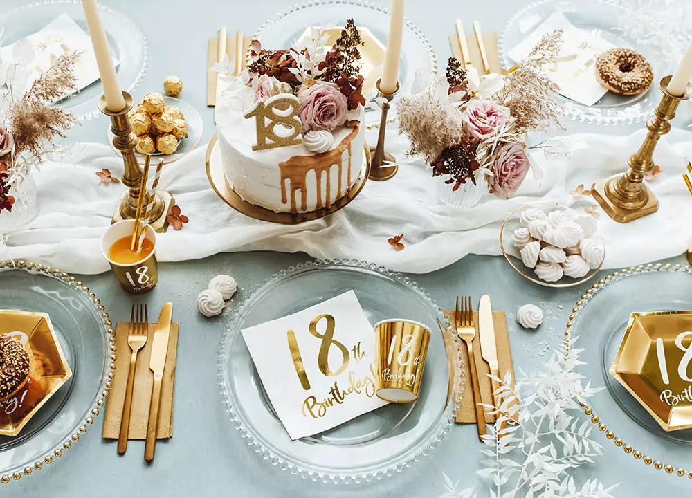 Narozeninové svíčky na 18-té narozeniny, zlatá, v7,5cm, 1ks 2/4