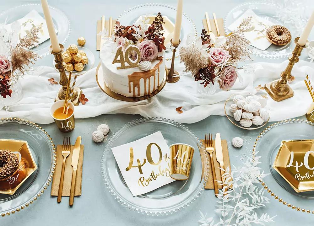 Narozeninové svíčky na 40-té narozeniny, zlatá, v7,5cm, 1ks 2/4