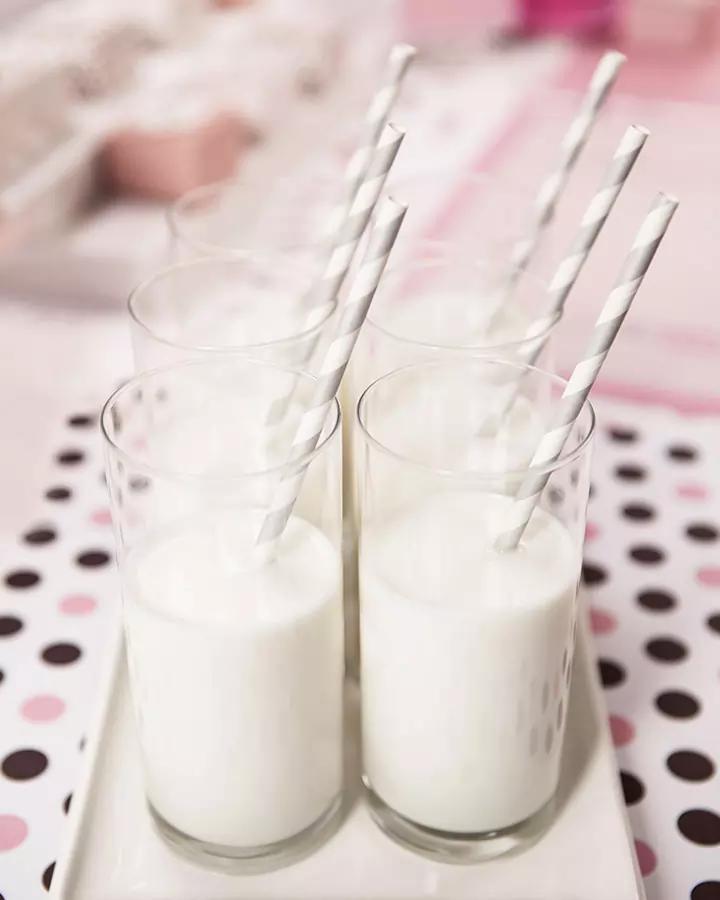 Stříbrné papírové brčka 19,5 cm, 10 ks, pásky 1/4