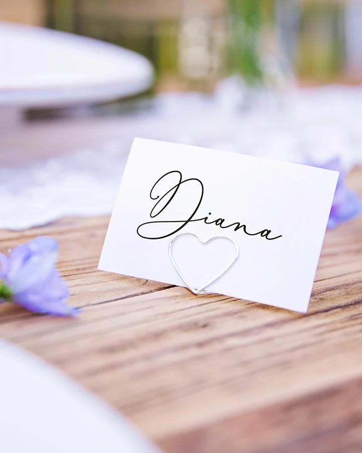 Stojan na menovky - strieborné srdce 2/4