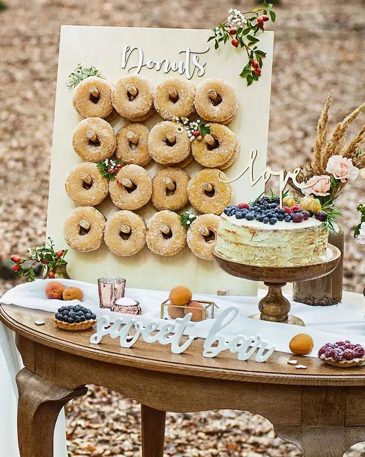 Dřevěný nápis na stůl "sweet bar" 2/4