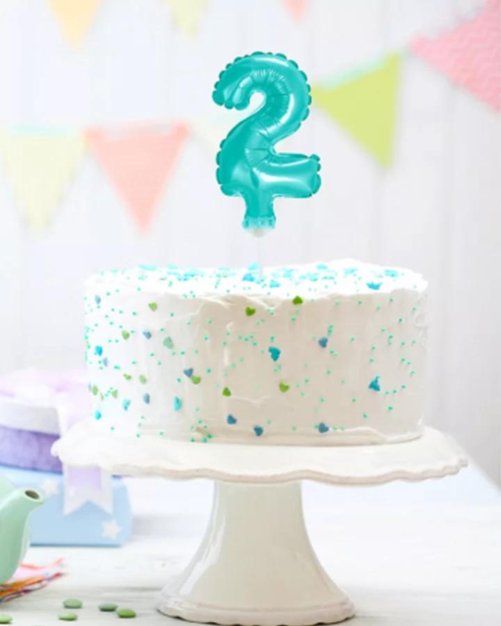 Balón číslo 2 zápich na dort - světle modrý balón s hůlkou, 13 cm 1/2