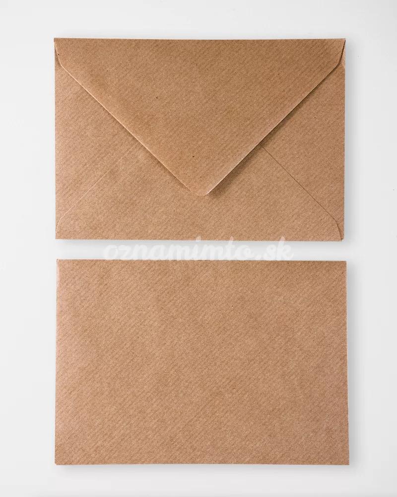 Hnědé obálky s žebrovaným vzorem C6 2/3