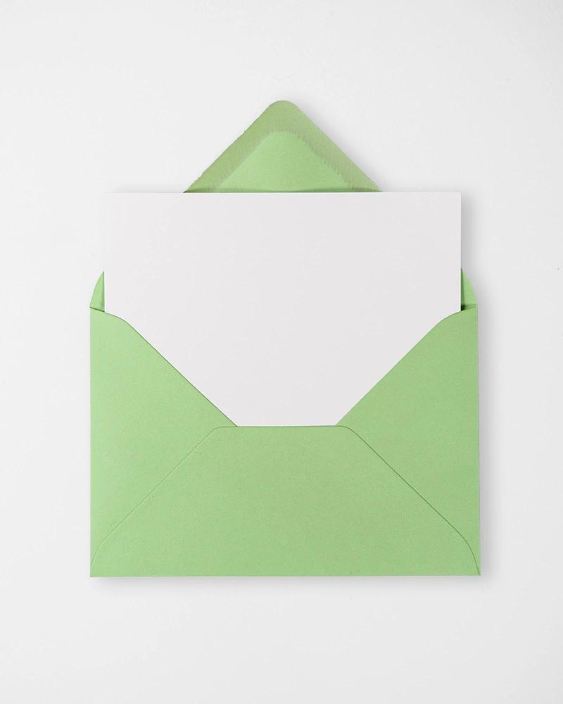 Pastelově zelené obálky C6 1/4
