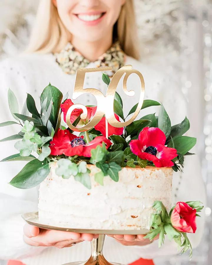 Zápich do narozeninového dortu 50 narozeniny, metalický zlatý 1/2