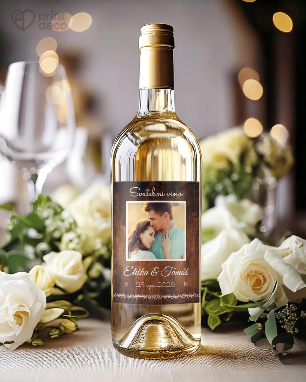 Svatební etikety s fotografií – Něžné chvíle tmavé dřevo 1/2