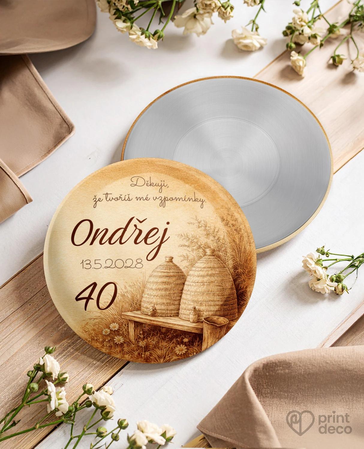 Pamětní kruhové magnetky z oslavy pro včelaře 13