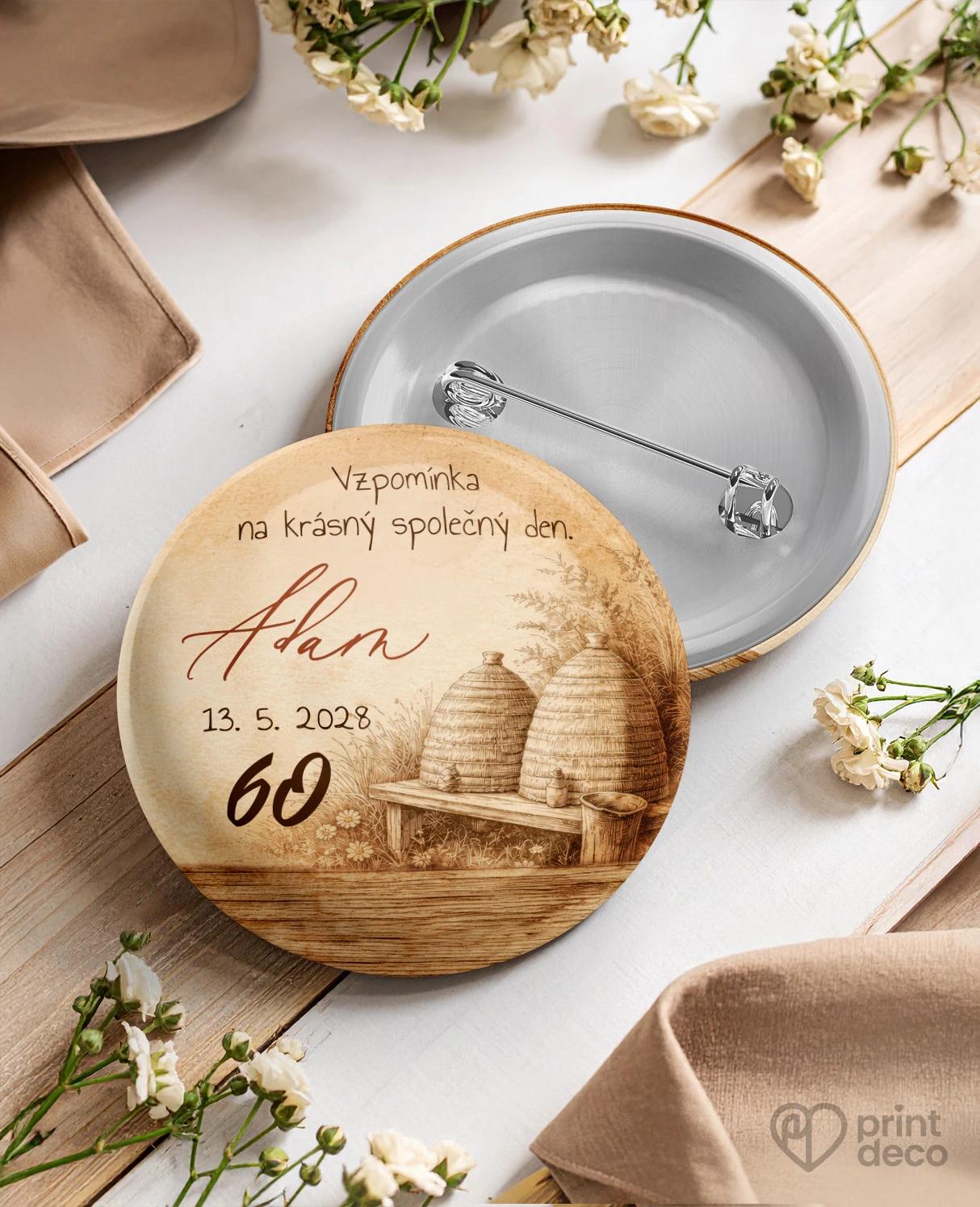 Pamětní kruhové odznaky z oslavy pro včelaře 15