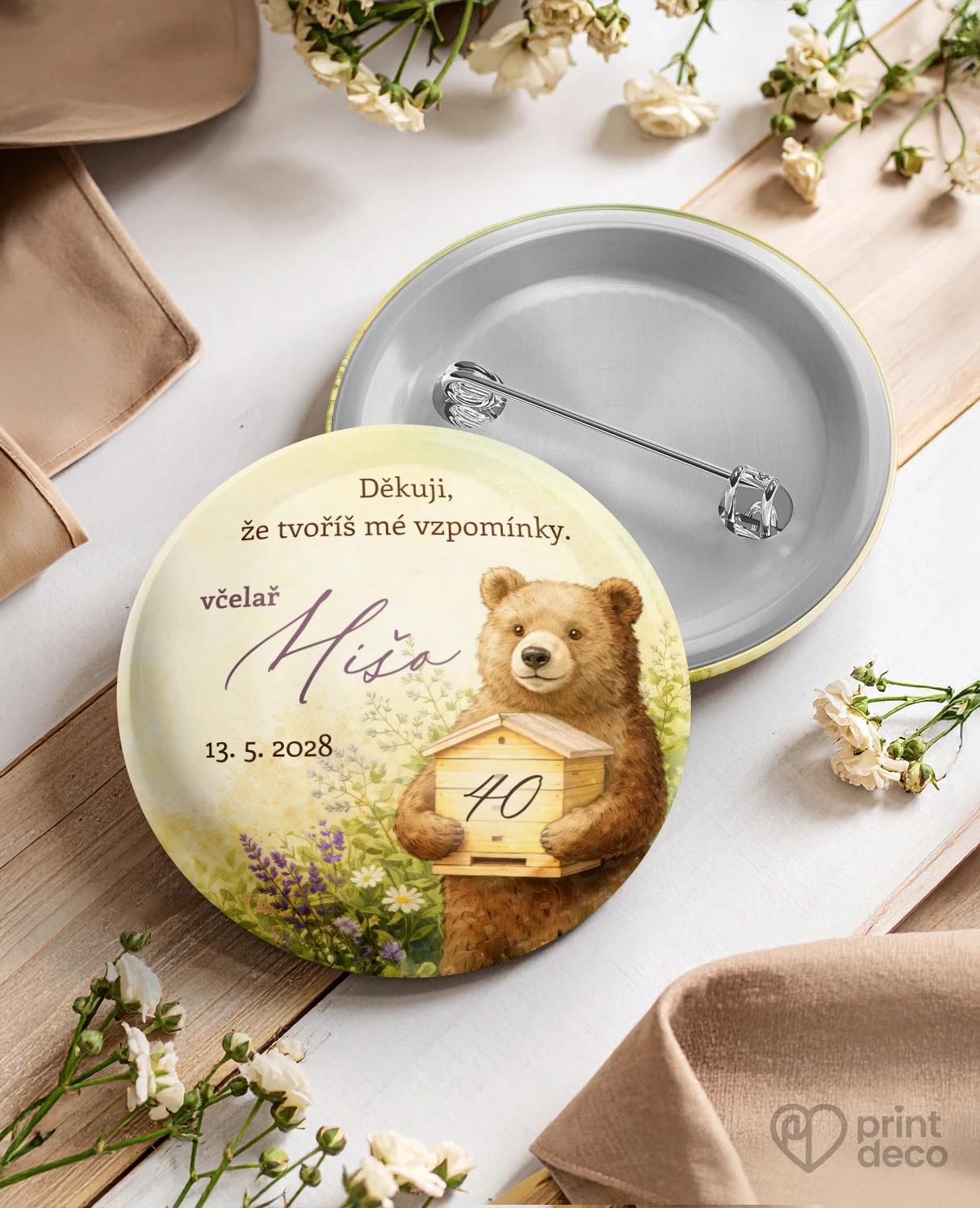 Pamětní kruhové odznaky z oslavy pro včelaře 16