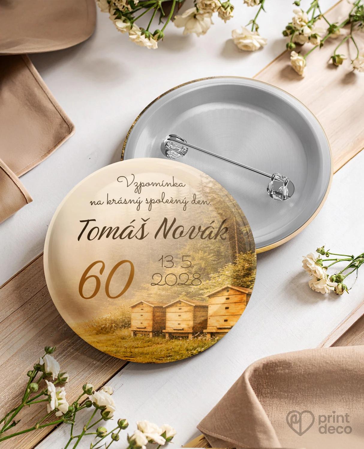 Pamětní kruhové odznaky z oslavy pro včelaře 27