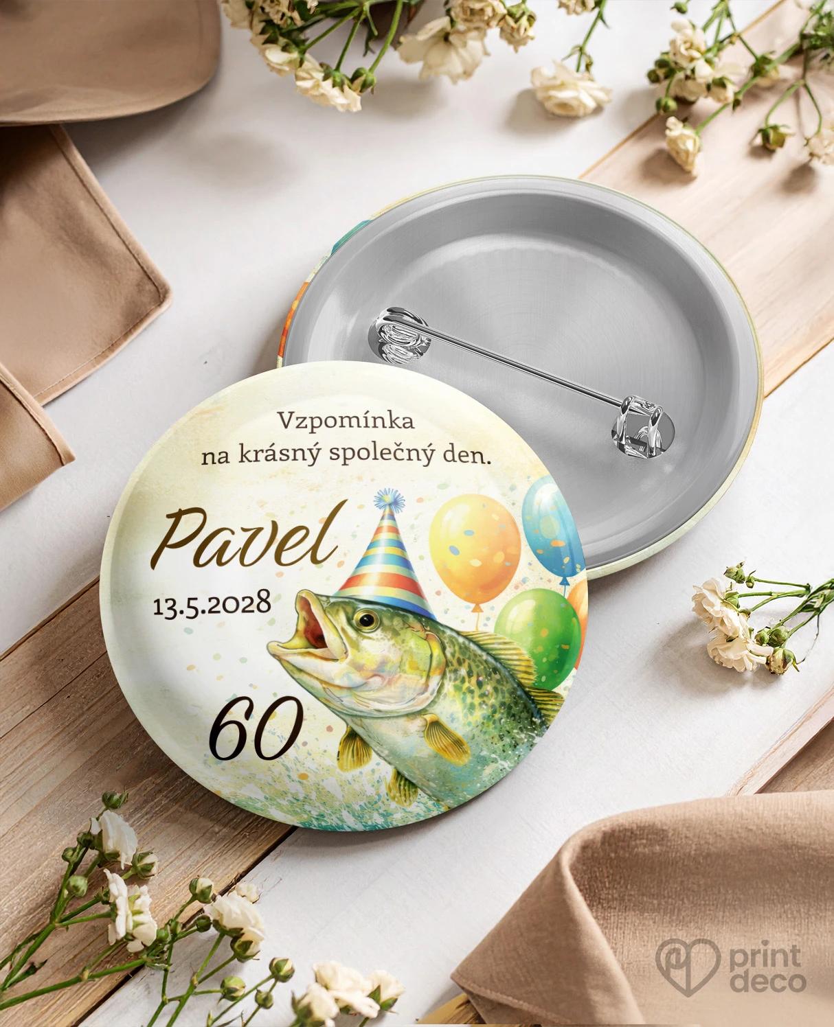 Pamětní kruhové odznaky z oslavy Rybář 08