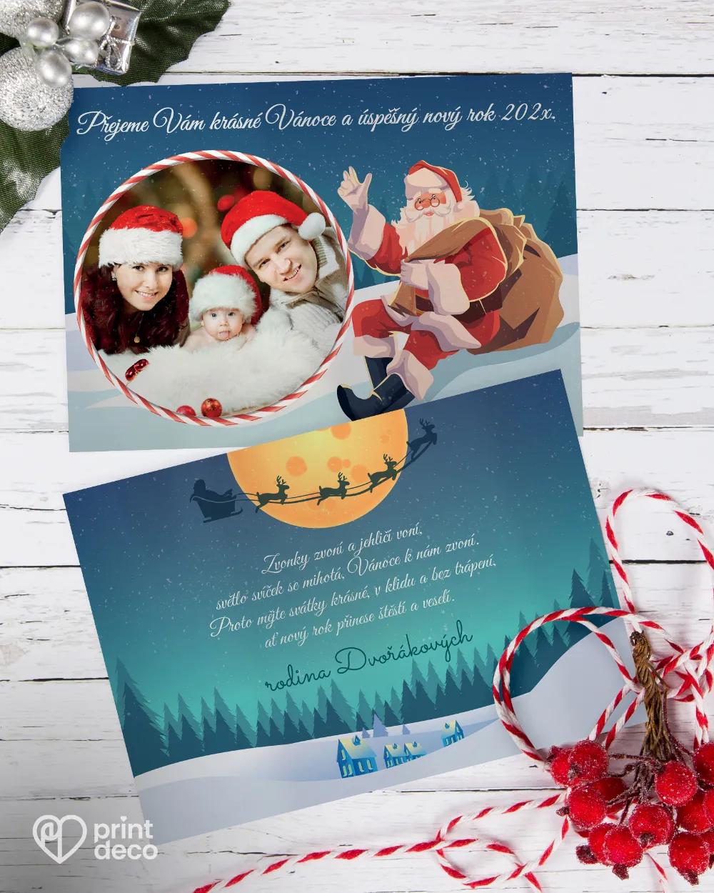 Vánoční pozdrav s veselým rodinným motivem