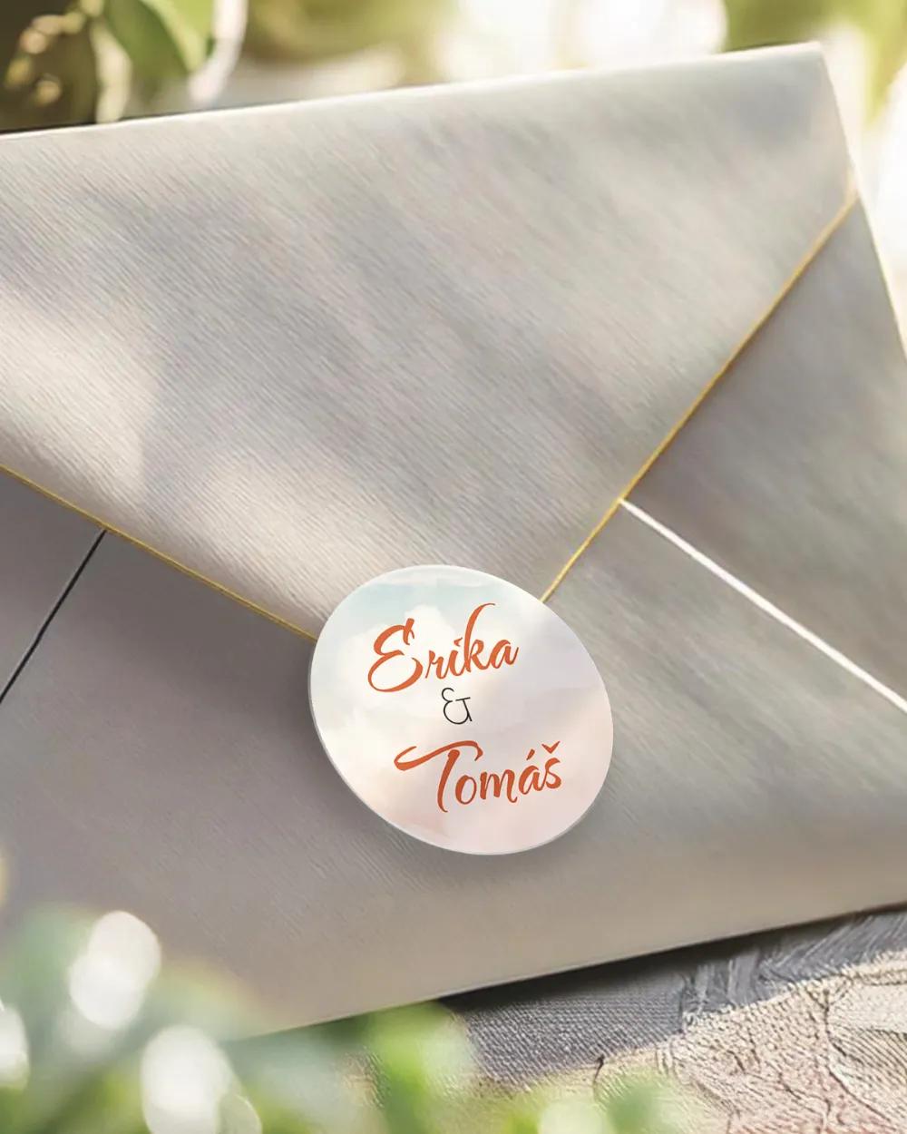 Svatební mini nálepky na obálky a dárky Zamilovaný pár I.