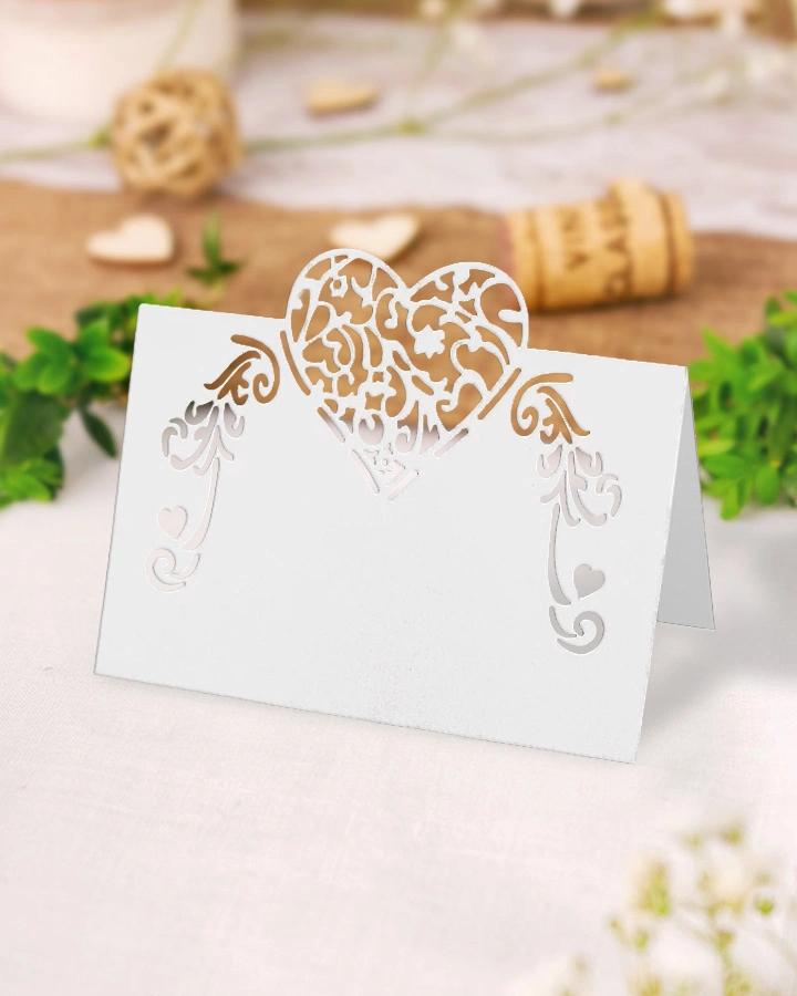 Menovka vyrezávaná – vzor 06 (srdce s prehnutím)