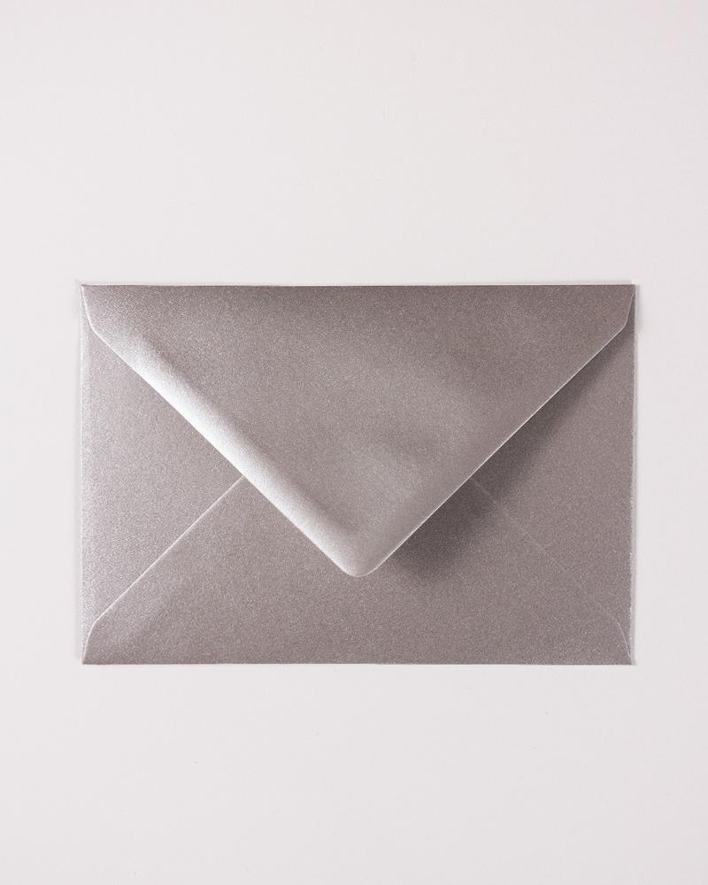 Stříbrné metalické obálky C6