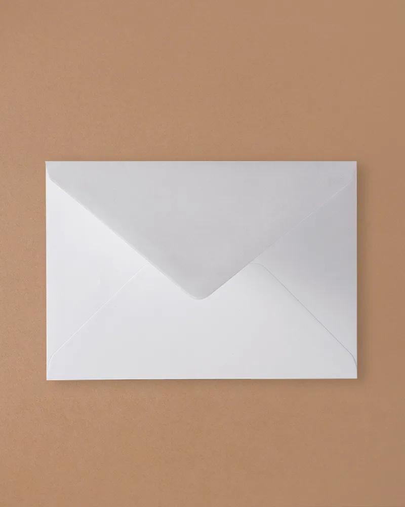 Bílé obálky 133 × 184 mm