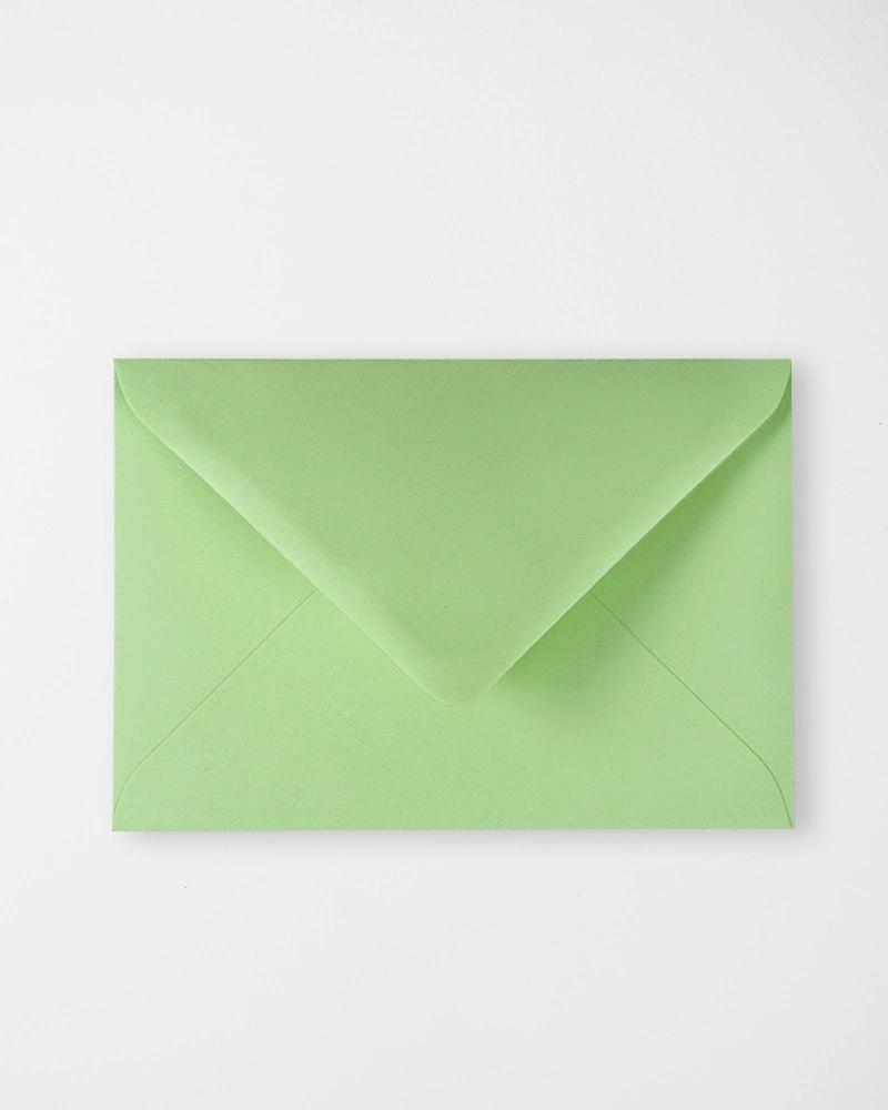 Pastelově zelené obálky C6