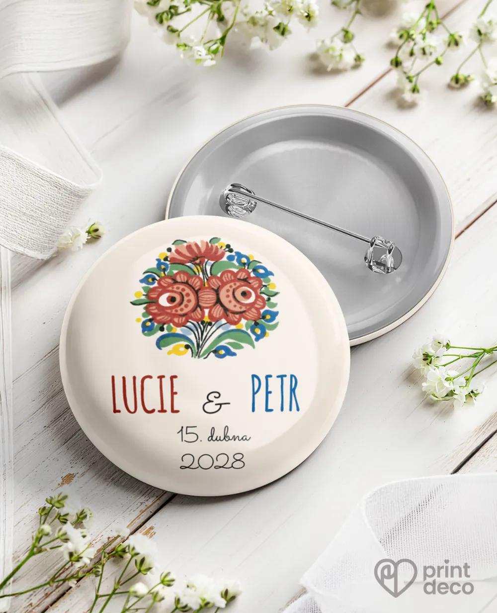 Kovové svatební odznaky s lidovým motivem IV.